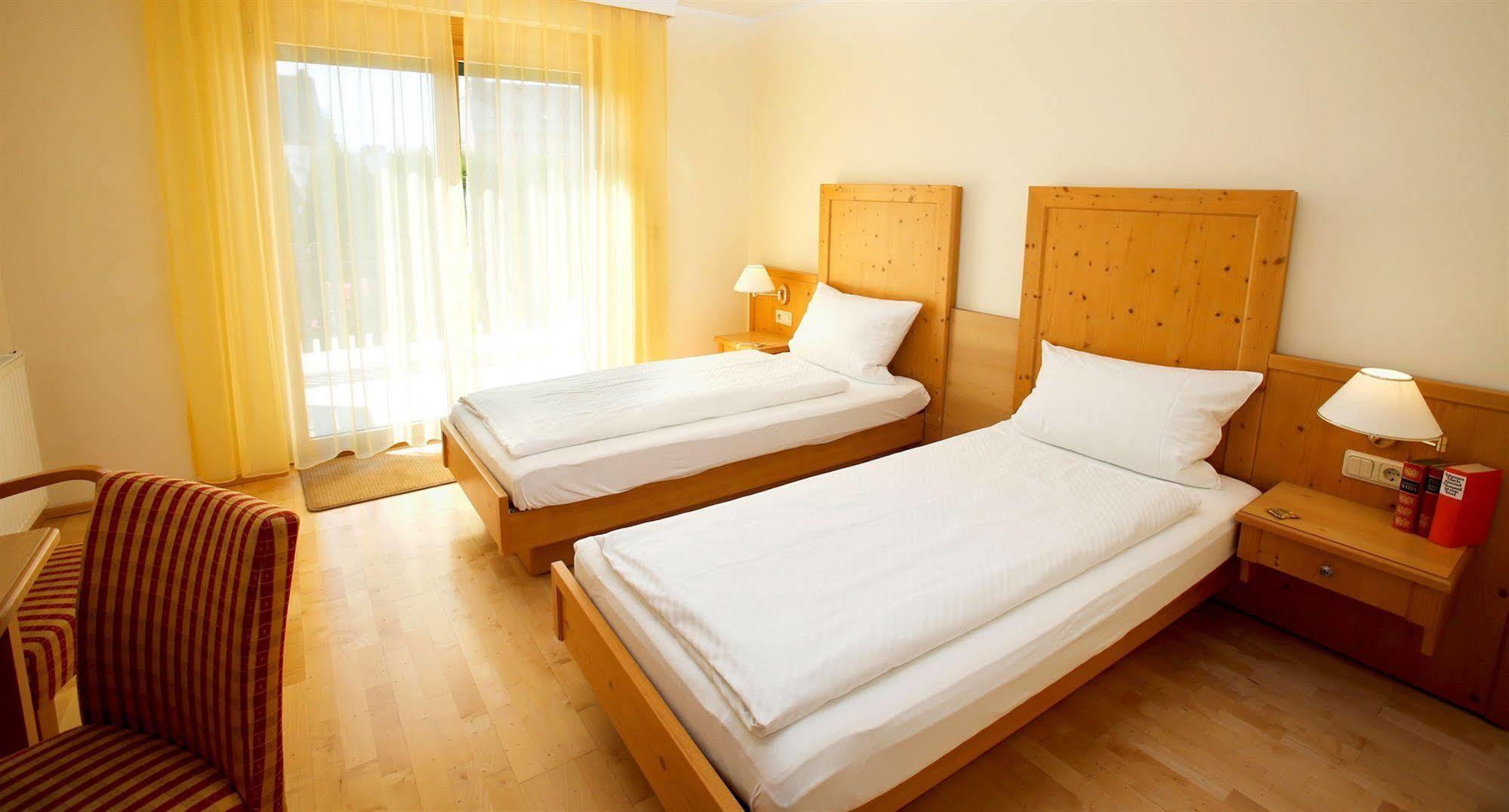 Airport-Hotel Fortuna Lautzenhausen Dış mekan fotoğraf